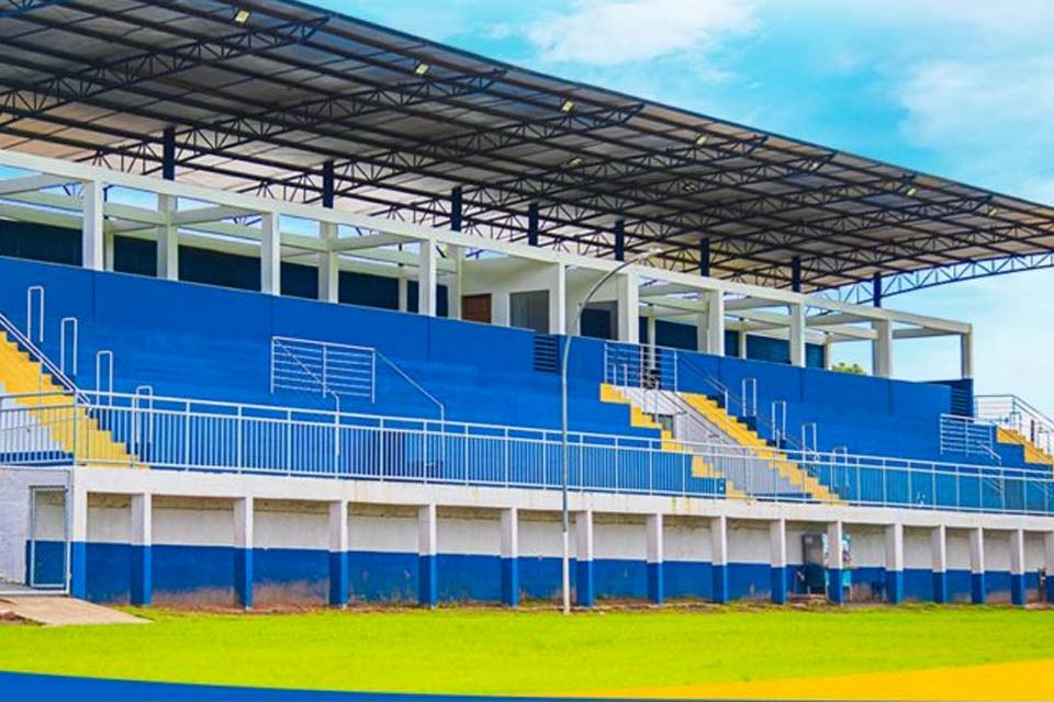 Jaru: Campeonato de Futebol de Campo começa hoje após inauguração de nova arquibancada