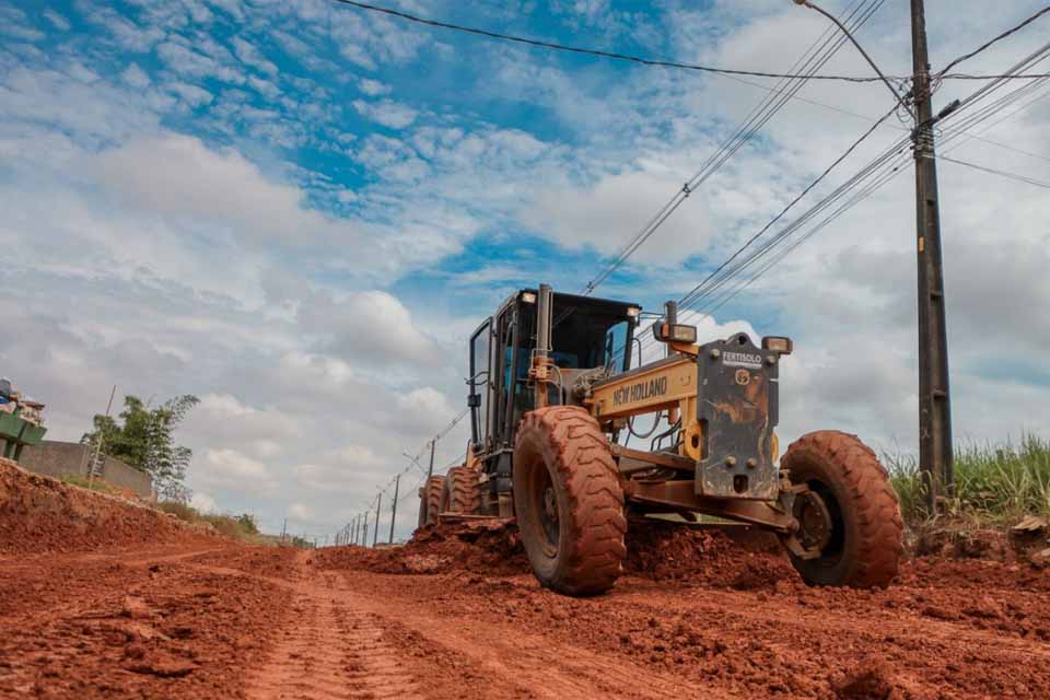 Prefeitura refaz asfaltamento da Avenida Calama com padrão de qualidade e estrutura adequada