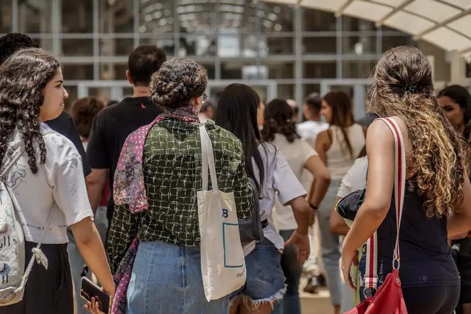 Enem volta a certificar conclusão do ensino médio; saiba como