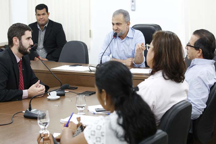 Comissão de Habitação tenta acordo por regularização de área em Porto Velho