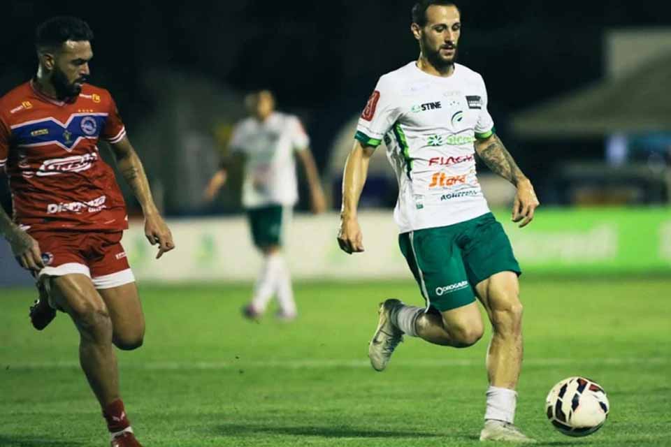 Gazin Porto Velho empata com Luverdense durante jogo no Estádio Aluízio Ferreira
