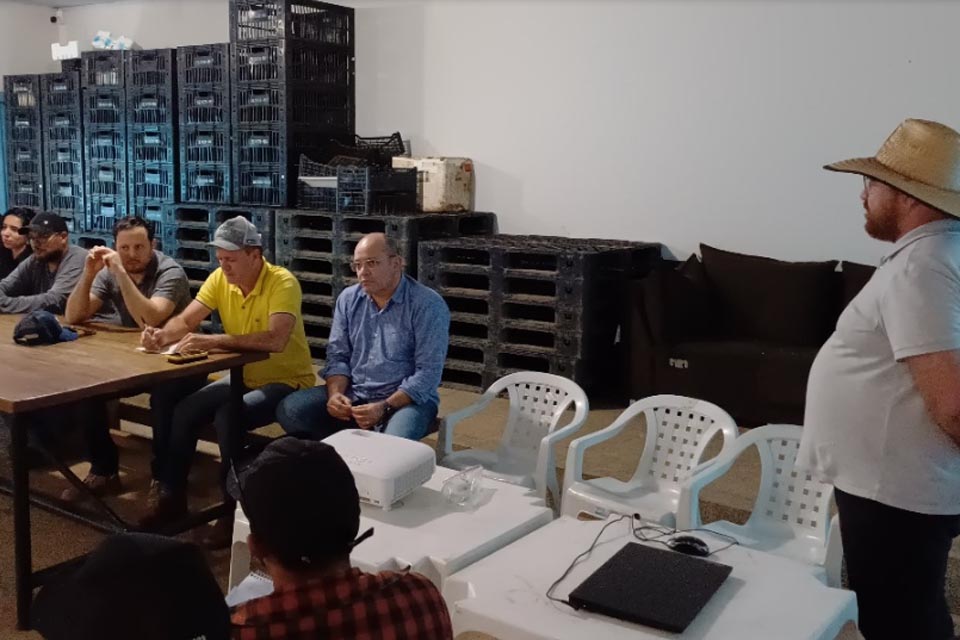 Semagri apresenta balanço e planos de ações para 2025 em reunião com associações de produtores rurais