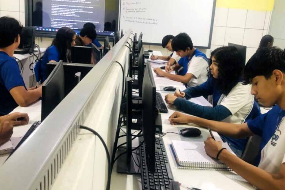 Inscrições para cursos profissionalizantes remotos nos 52 municípios estão abertas até quinta-feira (9)