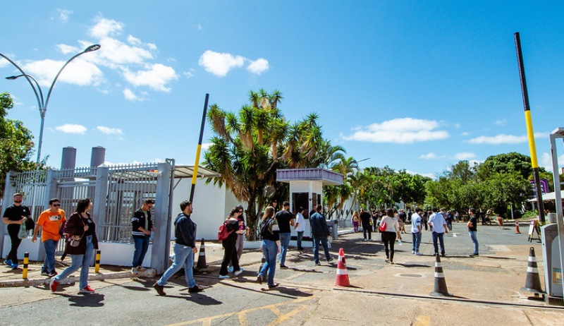 Cerca de 30 mil bacharéis em Direito realizam o Enam neste domingo