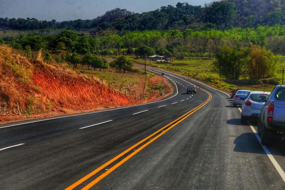 Corredores logísticos cruciais: Projetos de concessão de rodovias priorizam desenvolvimento em Rondônia e Goiás