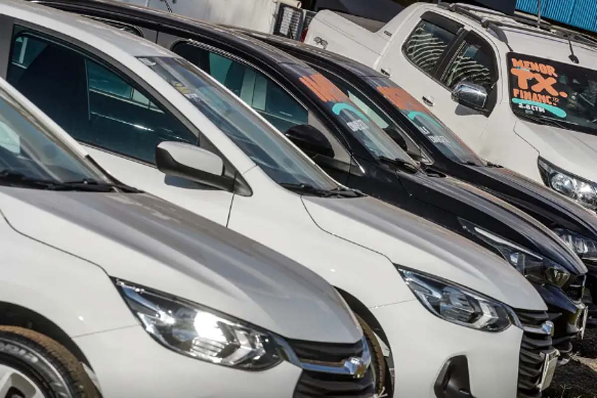 Financiamento de veículos cresce 12,8% no trimestre