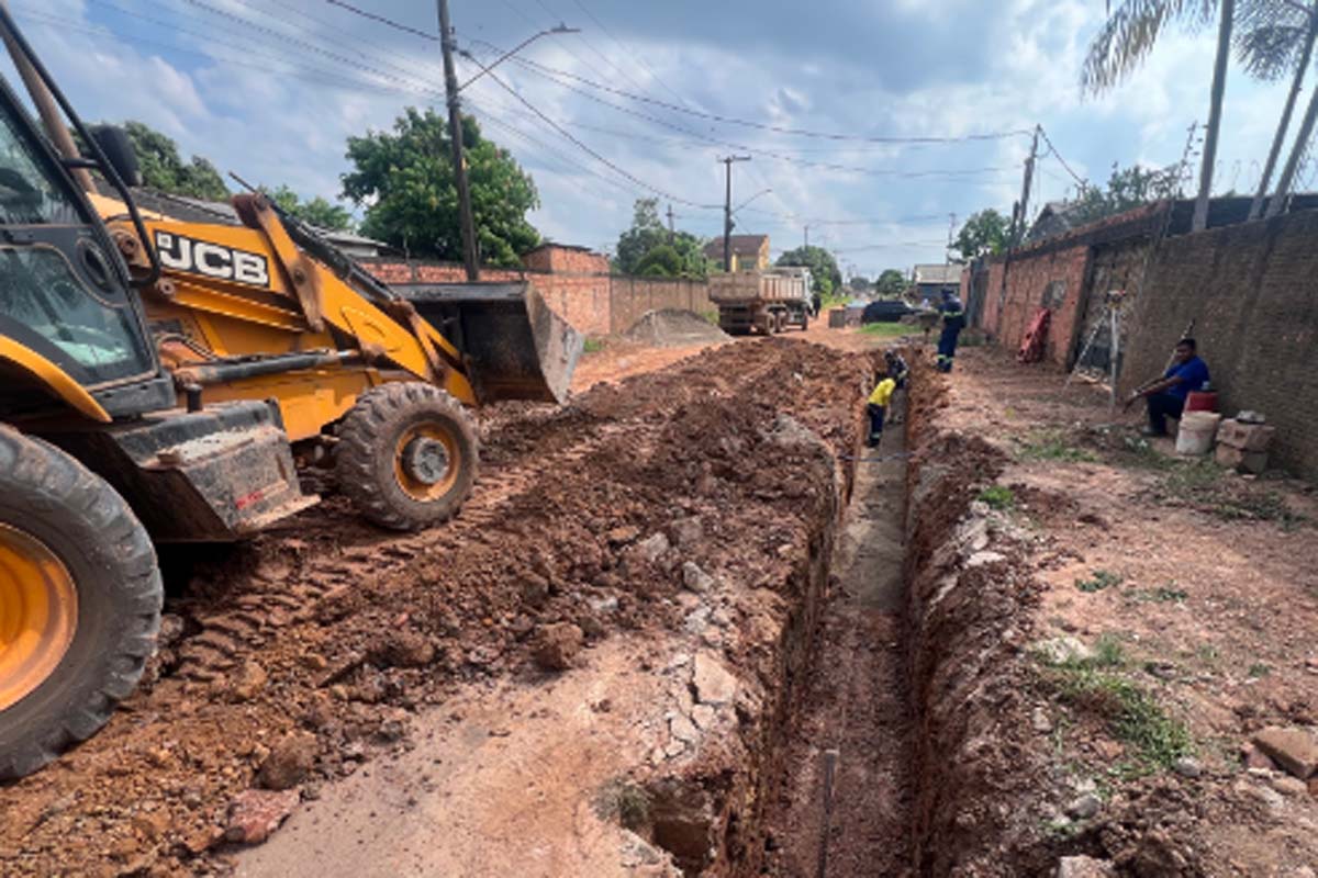 Drenagem avança em sete bairros de Porto Velho com instalação de 508 manilhas e reduz o acúmulo de água 