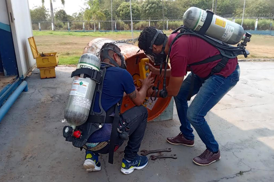 Servidores da Caerd recebem capacitação quanto ao manuseio do cloro gás; treinamento ocorre na ETA II