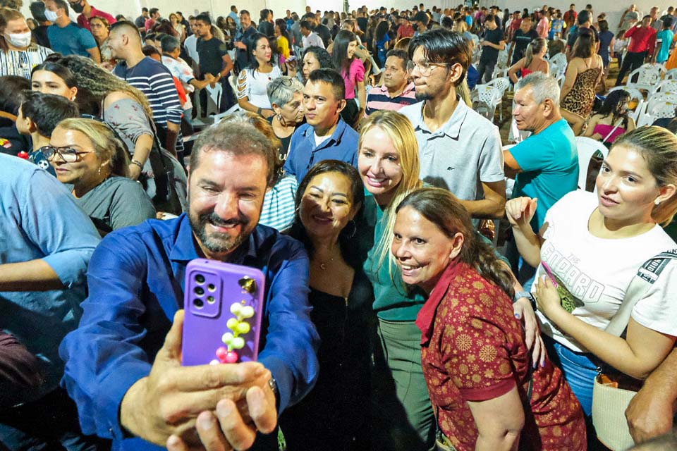 “É preciso gostar de gente e não medir esforços para se transformar realidades”, diz Ieda Chaves sobre vida pública