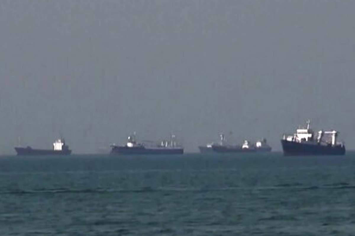 Após rejeição de Trump, Irã prepara nova proposta de paz, mas ameaça 