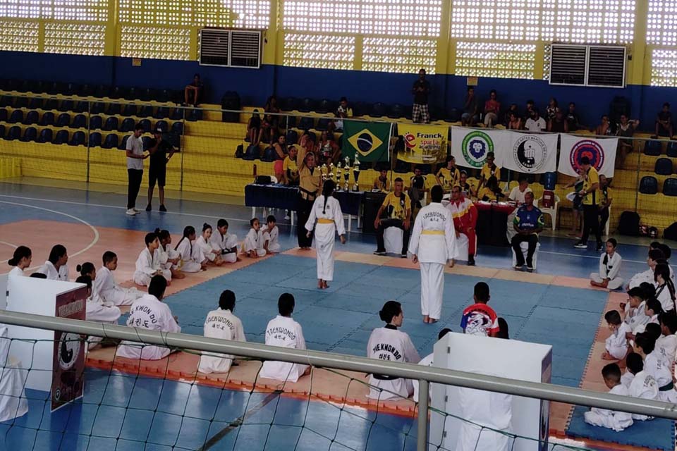 Equipe de taekwondo do Programa Talentos do Futuro conquista 1º lugar na Taça Cidade de Porto Velho