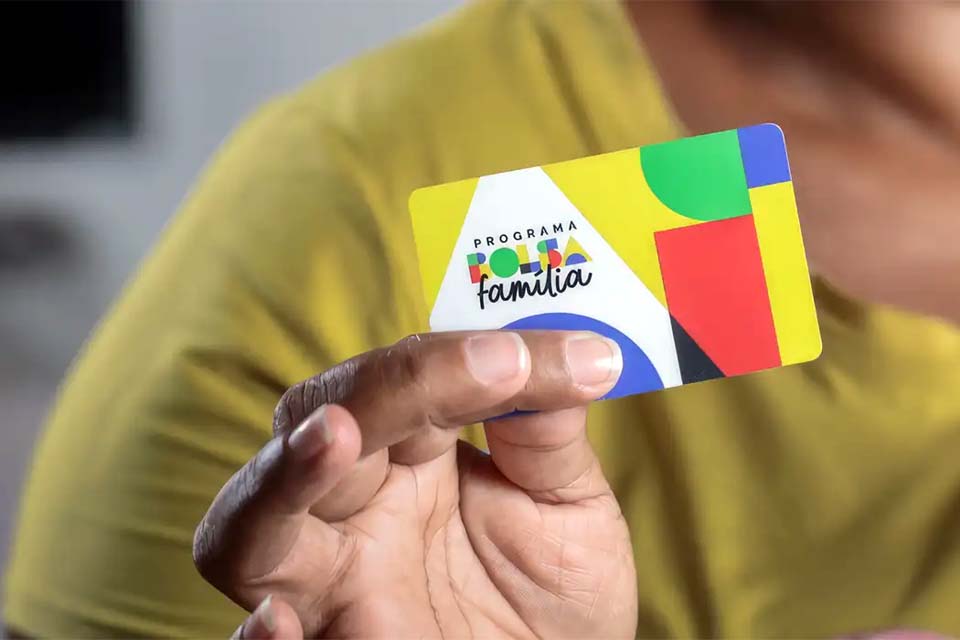 Caixa paga novo Bolsa Família a beneficiários com Número de Inscrição Social de final 9