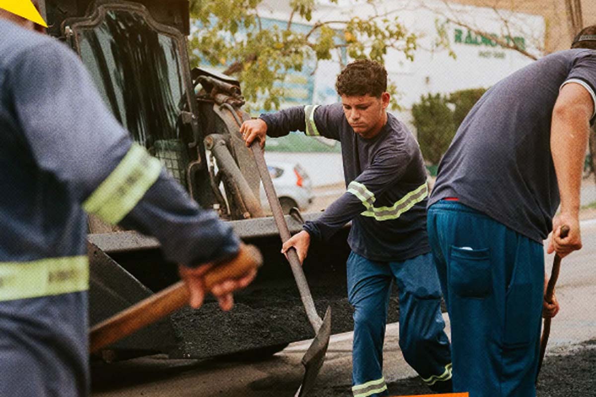 Operação tapa-buracos segue avançando  nas ruas de Ji-Paraná