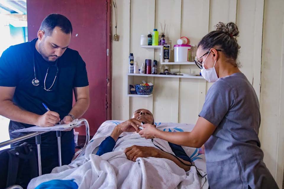 Prefeitura conta com 18 equipes para atendimentos domiciliares de saúde