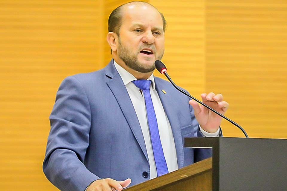 Deputado Cirone Deiró defende valorização igualitária para todas as forças de segurança pública em Rondônia