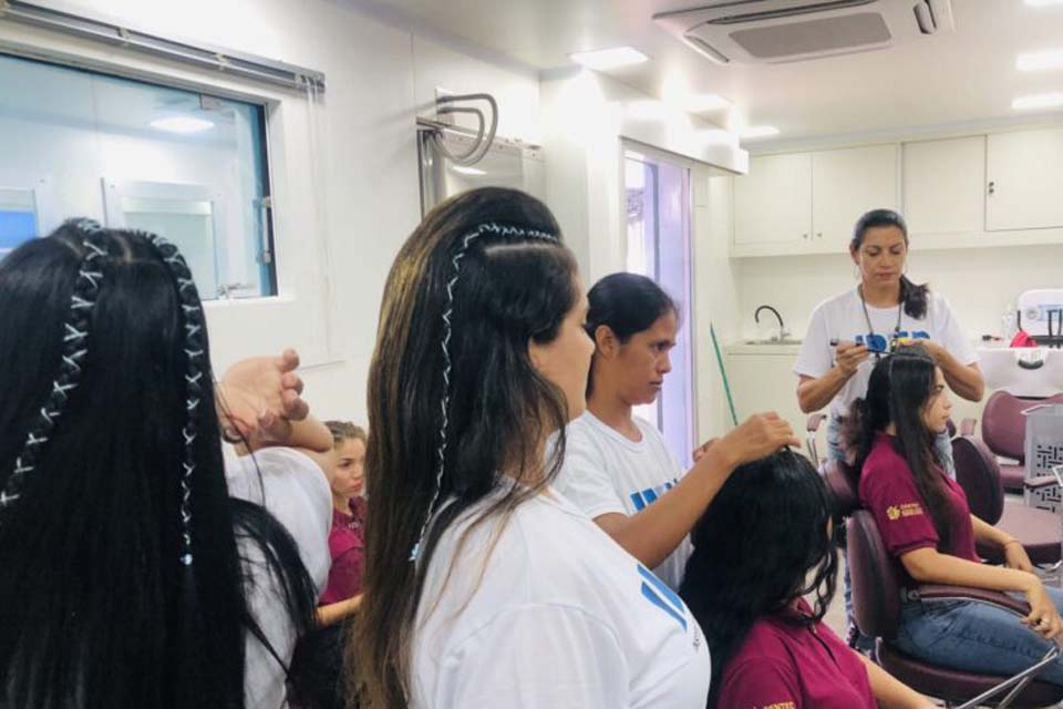 Cursos de Imagem Pessoal do Idep têm inscrições abertas até quarta-feira (12)