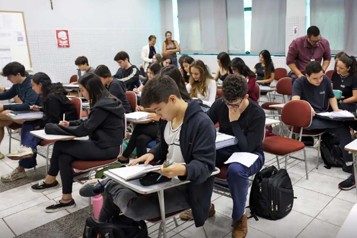 Alunos do Prouni podem solicitar bolsa permanência de R$ 700 por mês