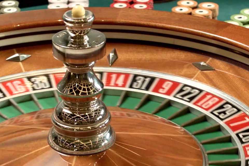 Brasileiros buscam jogos online enquanto cassinos não são aprovados no país