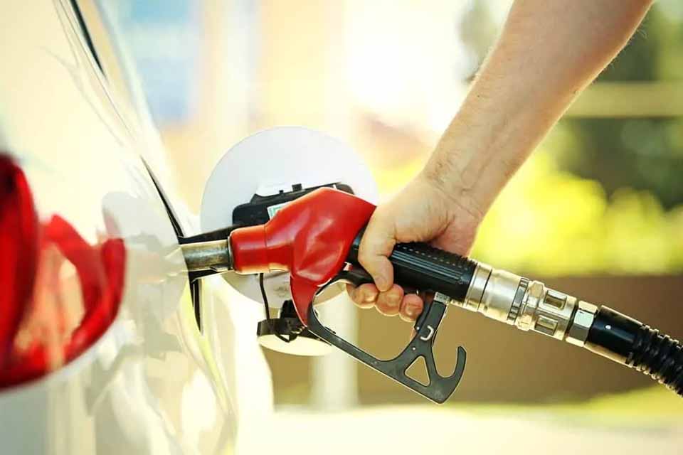 Carrefour é condenado a pagar R$ 14 mil por comercializar combustível adulterado em Porto Velho