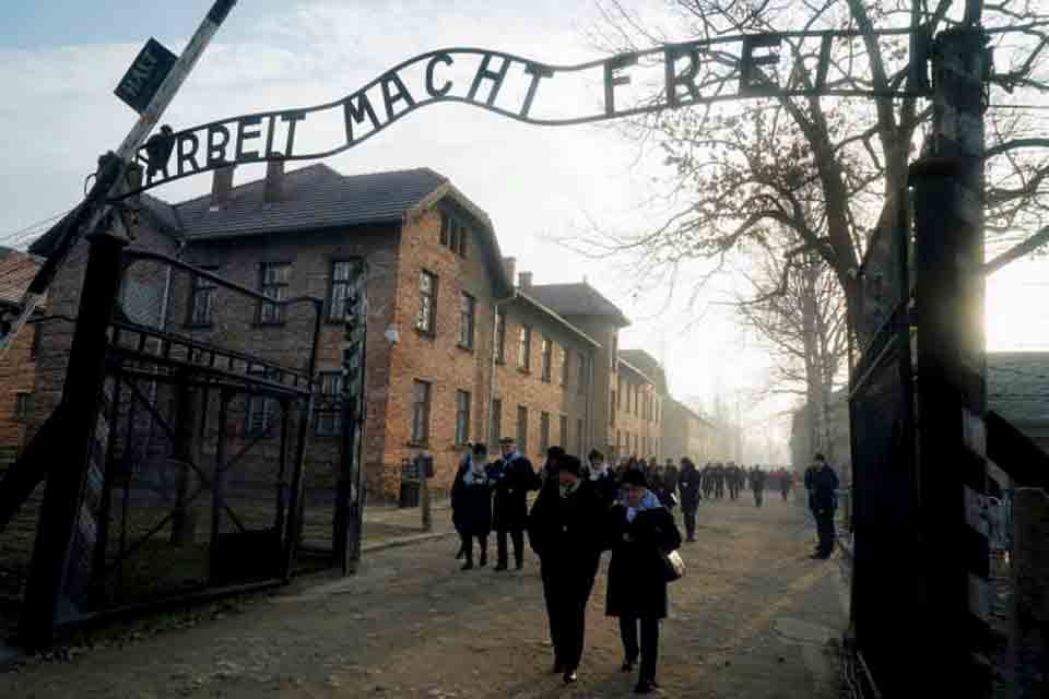 Sobrevivente de Auschwitz e do cerco a Sarajevo morre aos 97 anos