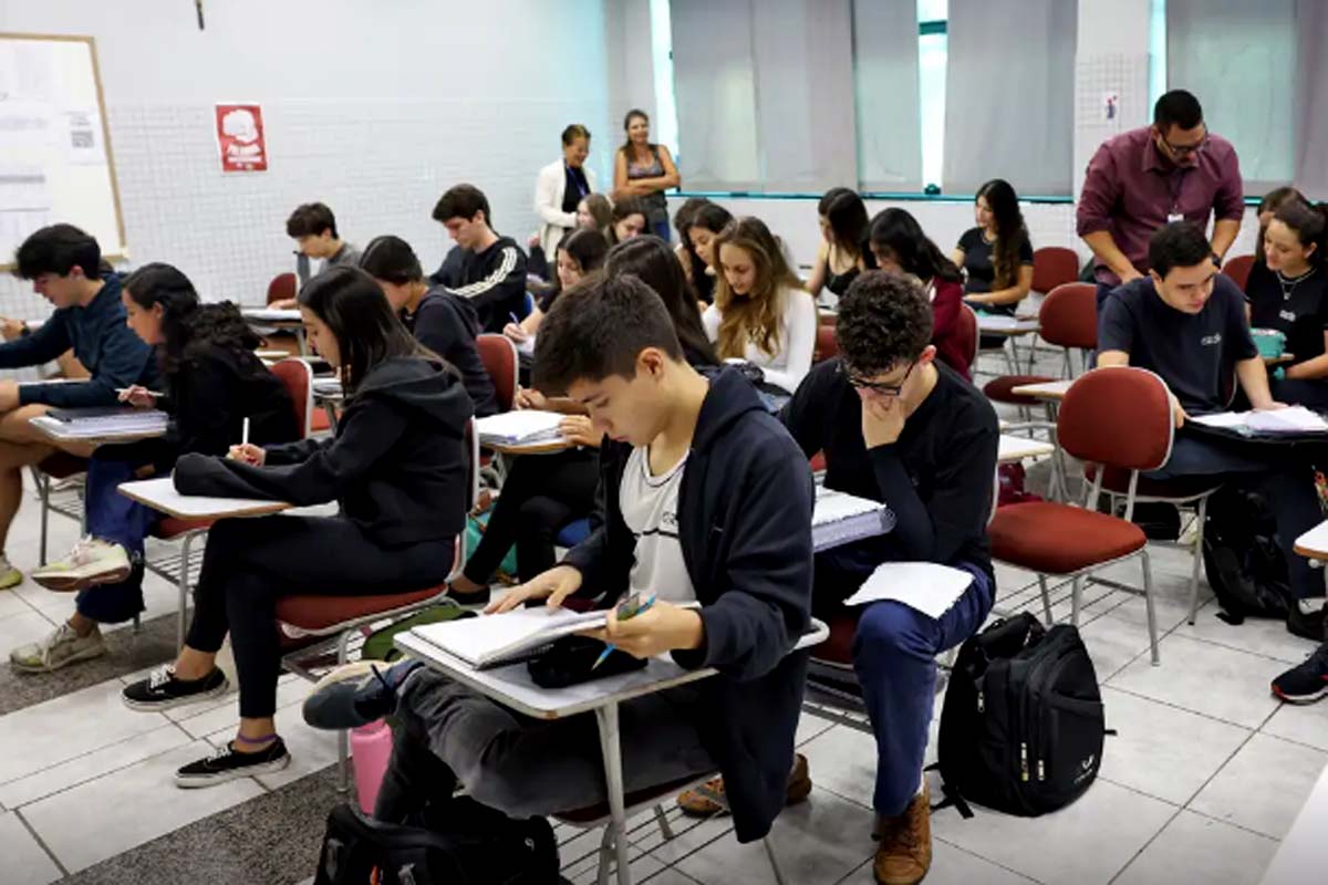 Educação financeira pode ser incluída no currículo escolar