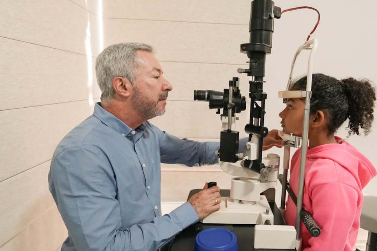 Prefeitura de Jaru garante atendimento oftalmológico e entrega de óculos de grau para 200 alunos da rede municipal de ensino