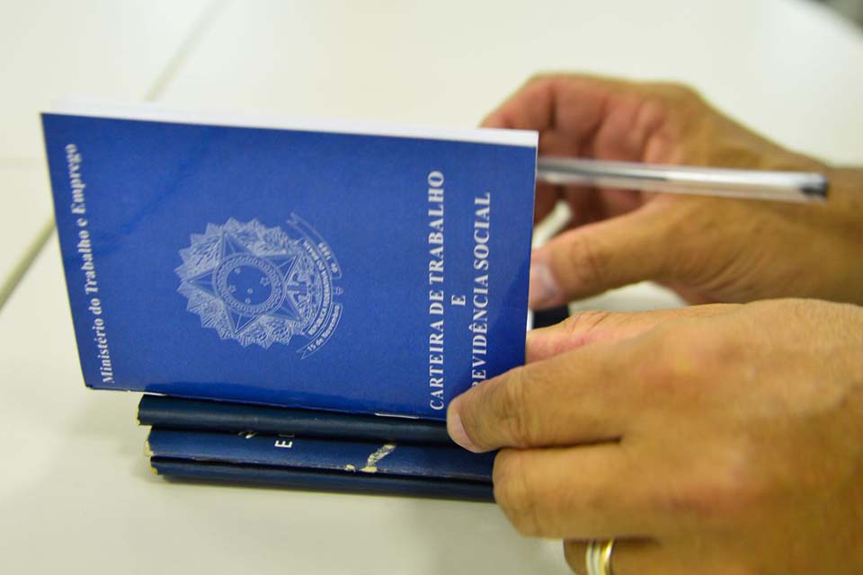 Melhora na economia pode ser causa do avanço no mercado de trabalho