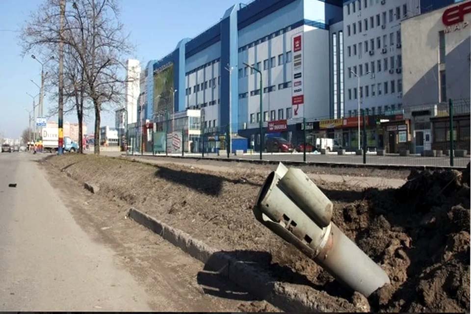 Empresa de turismo da Ucrânia vende pacotes para visitar locais destruídos durante a guerra