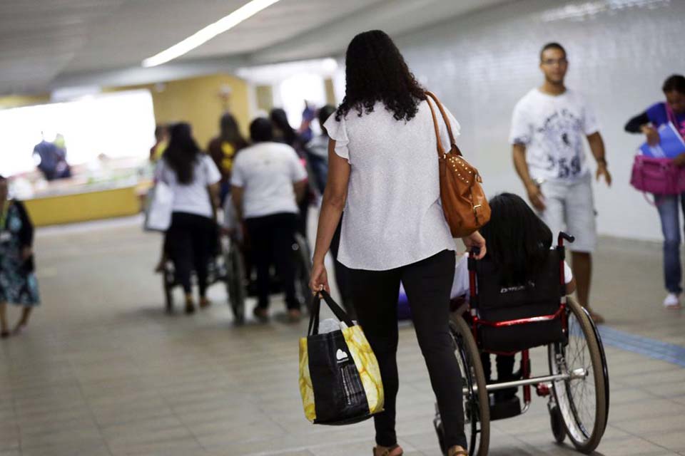 Ministérios assinam acordo de proteção ao consumidor com deficiência
