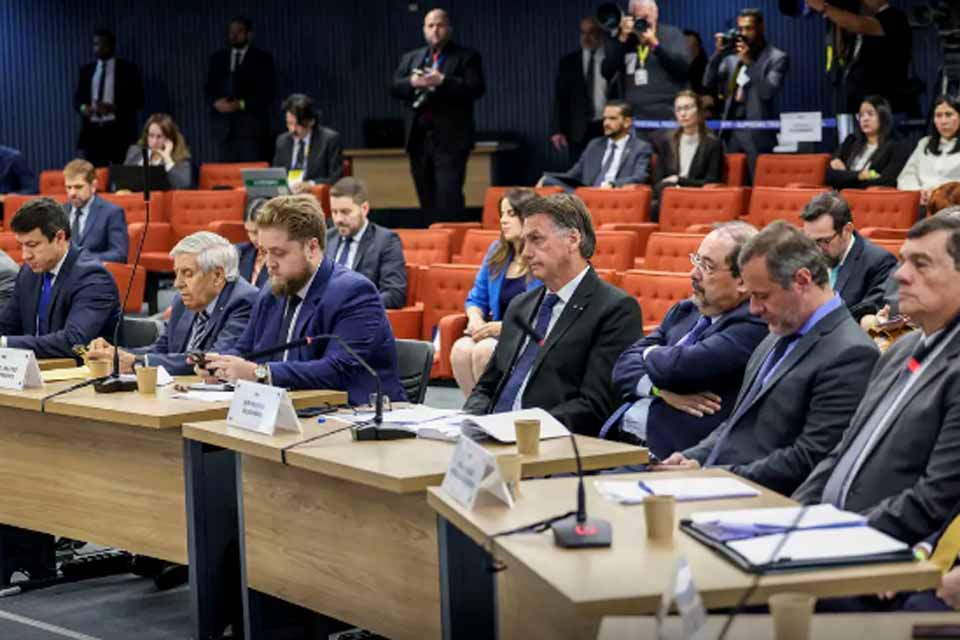 Saiba como foram os dois votos pela condenação de Bolsonaro no STF