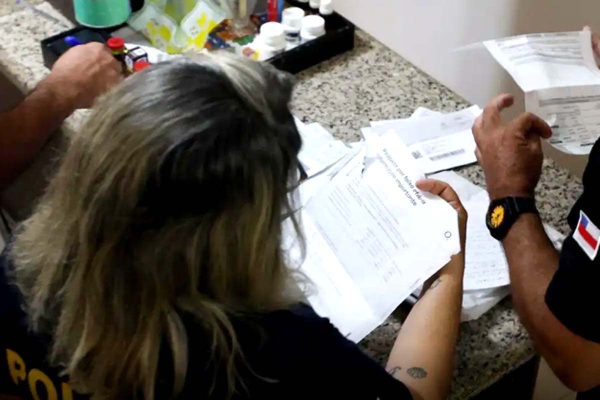 AM: Polícia detém agentes públicos suspeitos de colaborar com facção