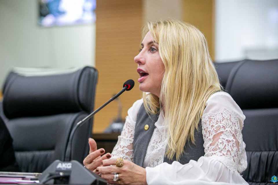 Ieda Chaves solicita esclarecimentos sobre segurança nas escolas estaduais de Rondônia