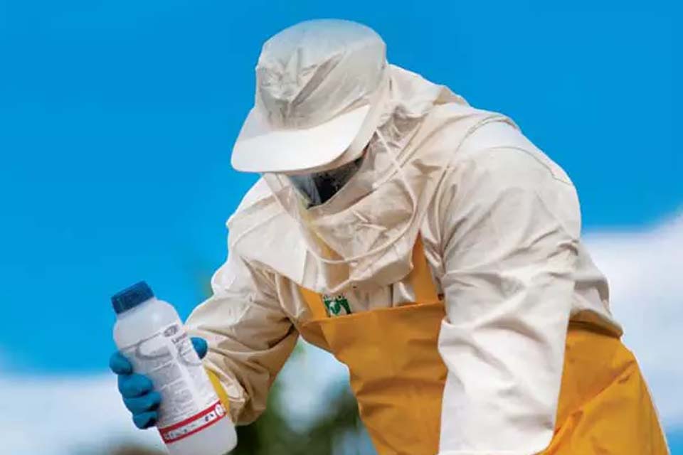 Prefeitura incentiva produtores a aderir à campanha de devolução de embalagens vazias de agrotóxicos