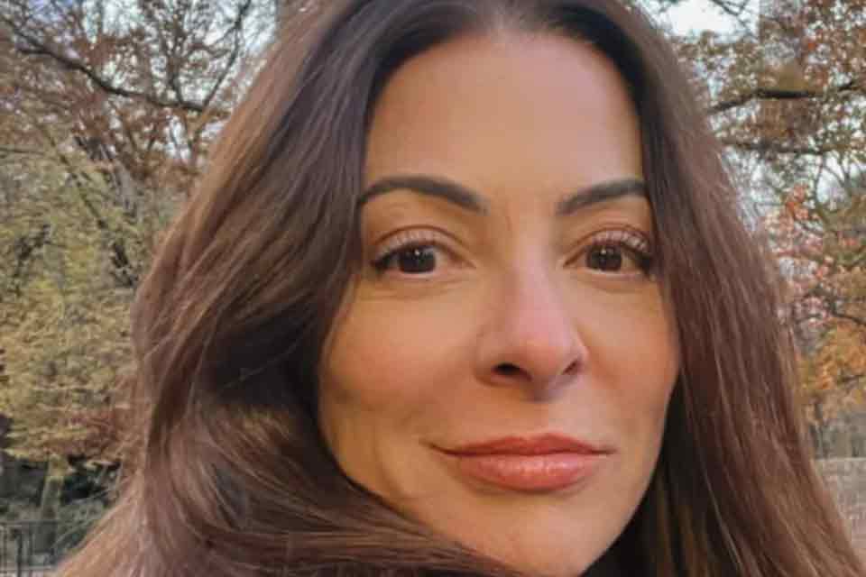 Ana Paula Padrão celebra quase 60 anos e diz estar mais feliz do que aos 30