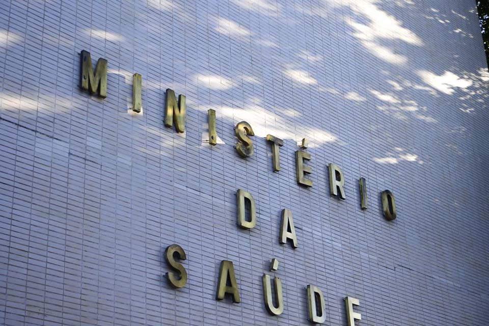 Governo quer reavaliar pisos para gastos com saúde e educação