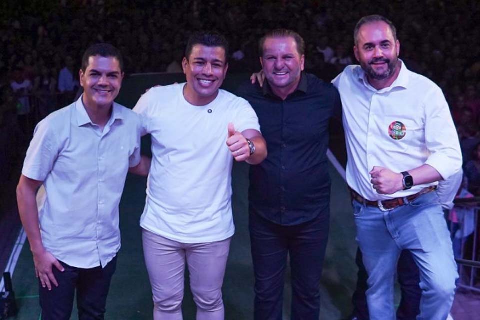 Com presença de grande público, 3ª Cafecau é aberta em Cacoal