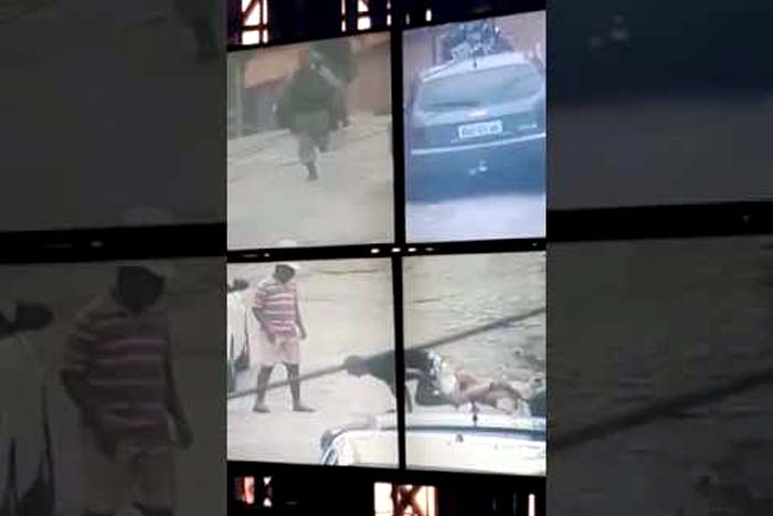 Cachorro morde saco de bandido que acaba preso pela polícia 