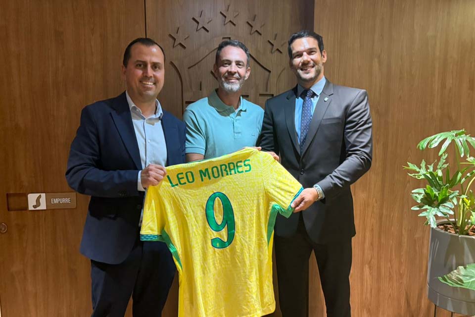 Prefeitura e CBF firmam parceria para fortalecer o futebol em Porto Velho