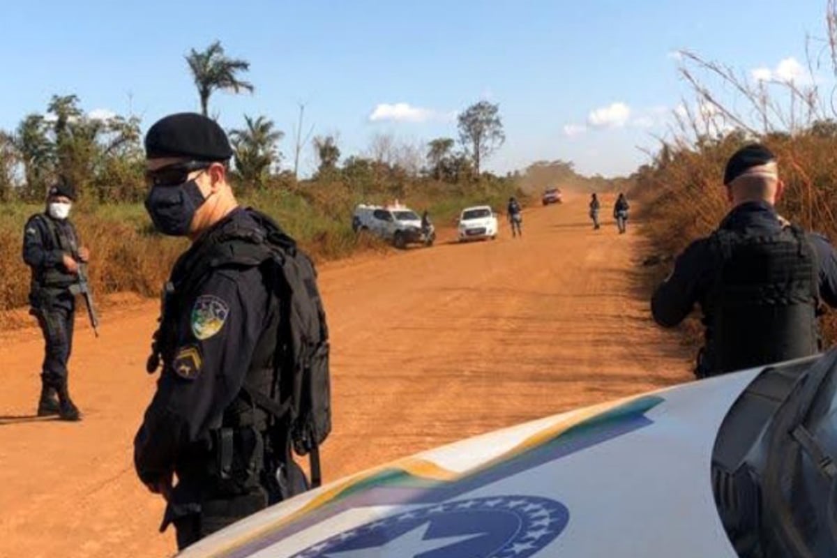 Homem é espancado por criminosos e perde motocicleta após emboscada