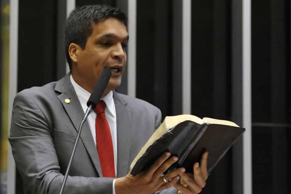 Cabo Daciolo larga Rondônia de mão e anuncia pré-candidatura à Presidência da República