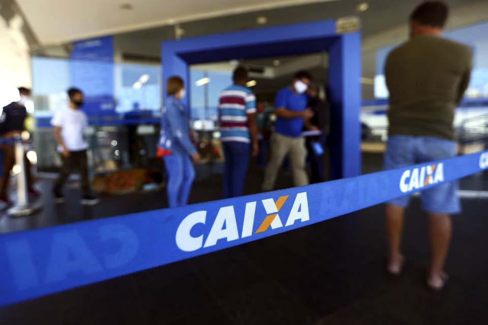Caixa abre 772 agências amanhã para pagar saque emergencial do FGTS