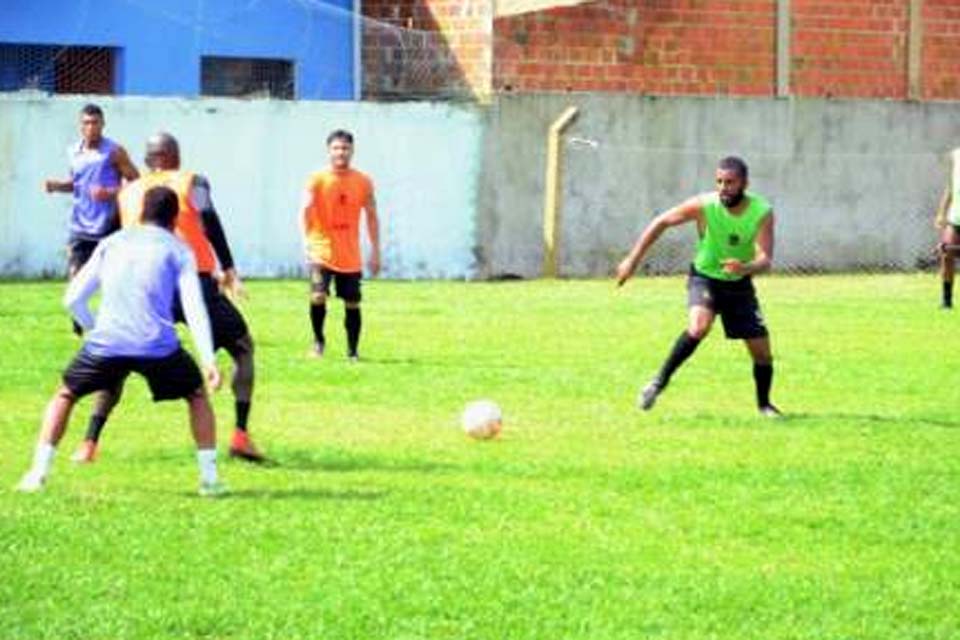 Vilhenense inicia trabalhos com foco no clássico