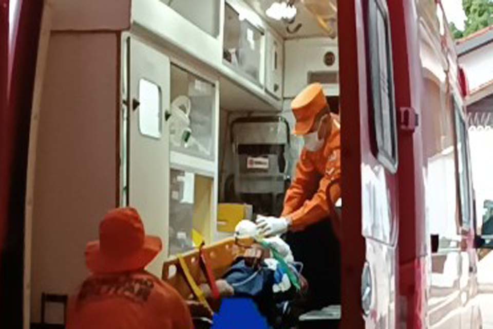 Homem é alvejado com tiro na cabeça em enquanto transitava de bicicleta