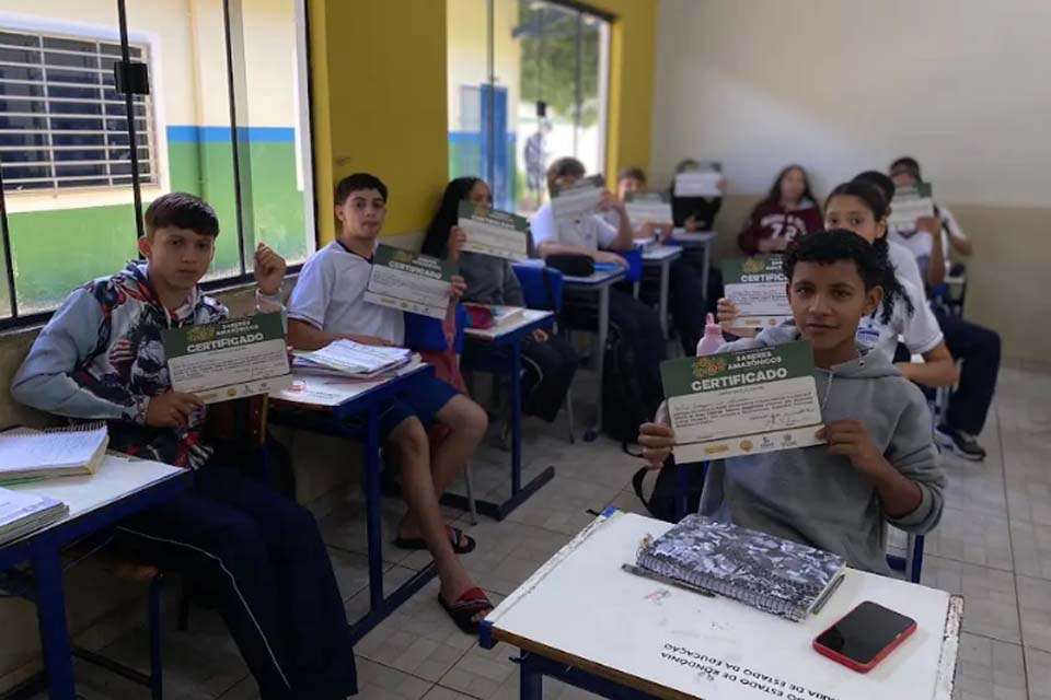 Associação Diversidade Amazônica capacita alunos de Vilhena com oficina de grafite