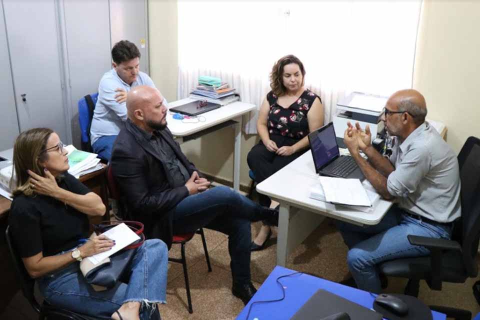 Em atuação conjunta, GAEs do MPRO fiscalizam escola municipal de Vista Alegre do Abunã, que utiliza revezamento para alunos do ensino fundamental