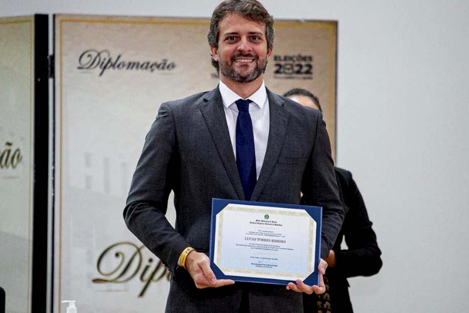 Delegado Lucas Torres é diplomado deputado estadual por Rondônia