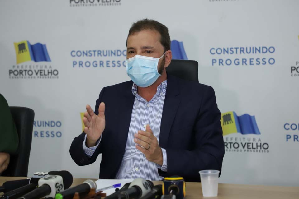 Prefeito de Porto Velho, Hildon Chaves, faz apelo à União e ao Estado para que município receba medicamentos no combate e prevenção ao coronavírus