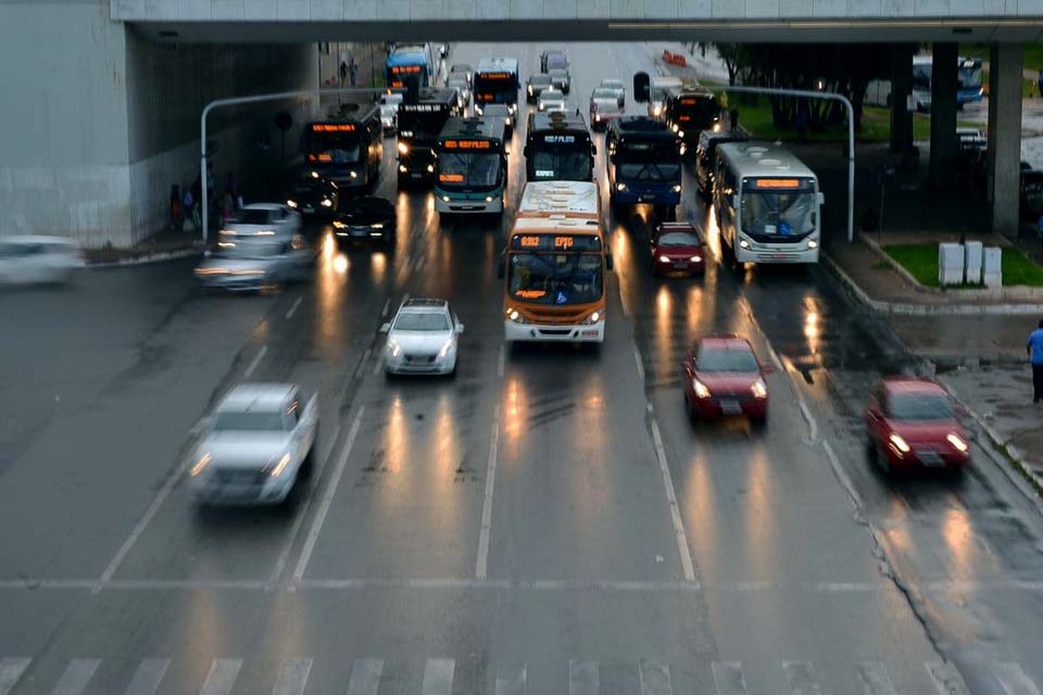 Novo CTB “simplifica por um lado e endurece por outro”, diz ministro