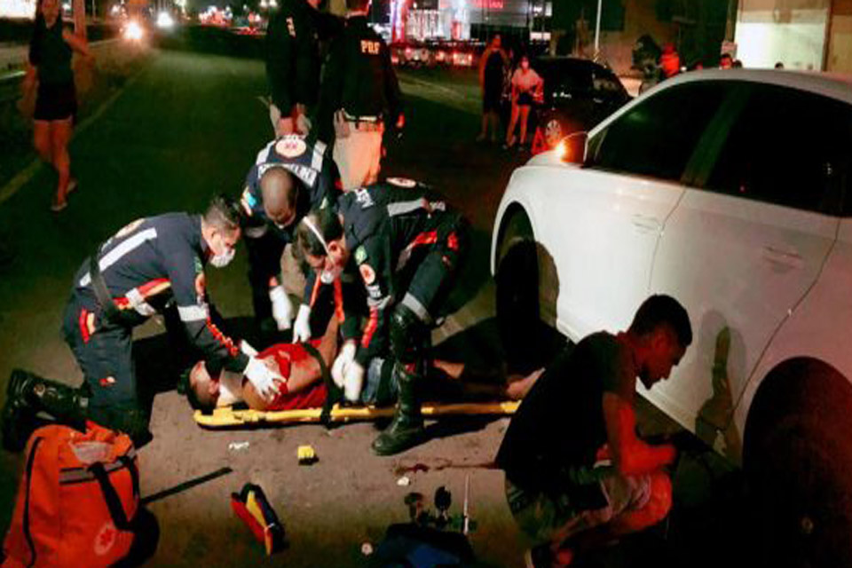  Motociclista é arrastado por carro durante acidente na BR- 364 