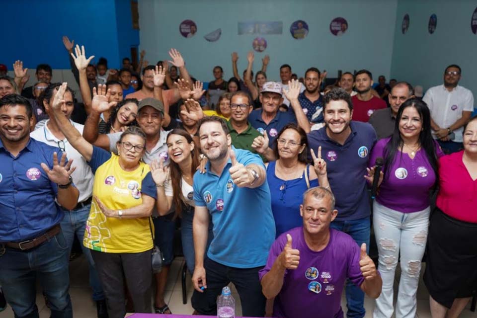 Candidato a reeleição Deputado Alex Redano realiza reuniões em Alto Paraíso e região